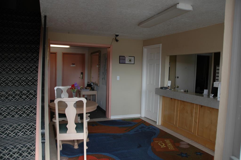 Budget Motel Delta Buitenkant foto